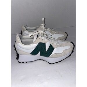New Balance 327 Women Size 5 Nightwatch Green Crocodile Athletic Shoes WS327DC